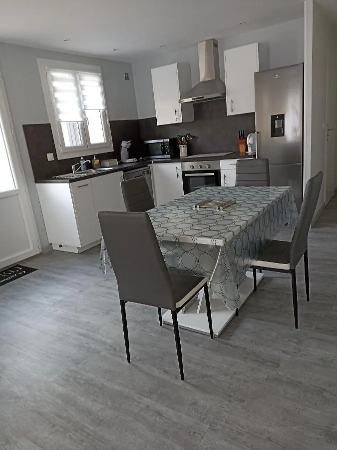 Gite Aurives Le Cheylard Apartment
